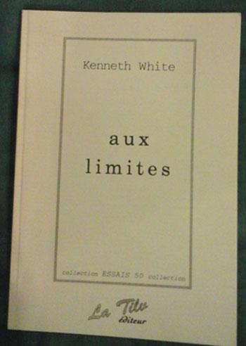 White Kenneth Aux limites