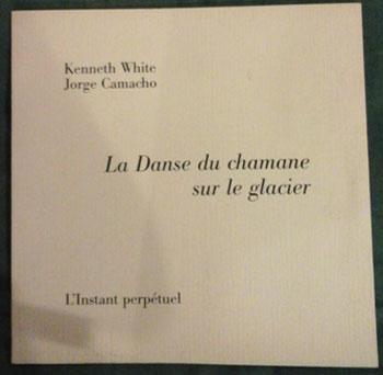 White Kenneth La danse du chamane sur le glacier