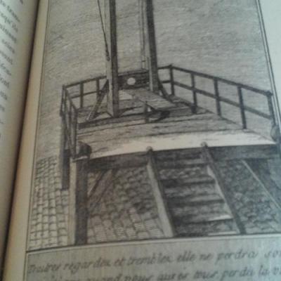 Laguillotine1