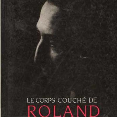 Le corps couché de Roland Barthes par Martin Melkonian