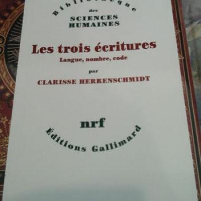 Lestroisecritures